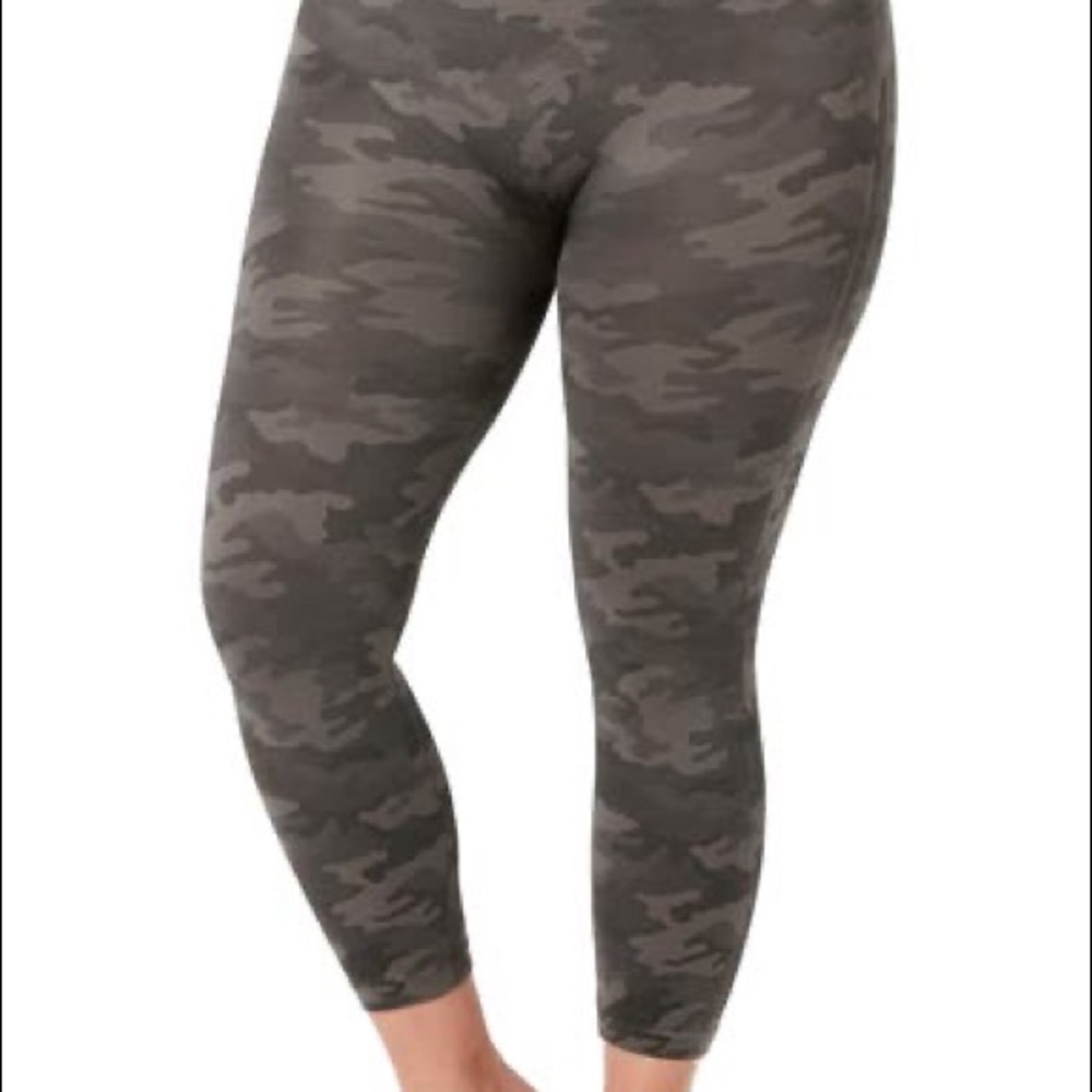 SPANX Look at Me Now Cropped Seamless Leggings 1X